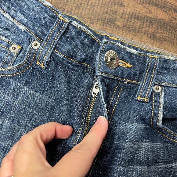 NEW Carmar Women's High Rise Cutoff Denim Jean Shorts Medium Wash Distressed 23 - Picture 4 of 8